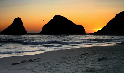 ocean sunset orange sun beach water oregon canon florence sand rocks pan rebelxt