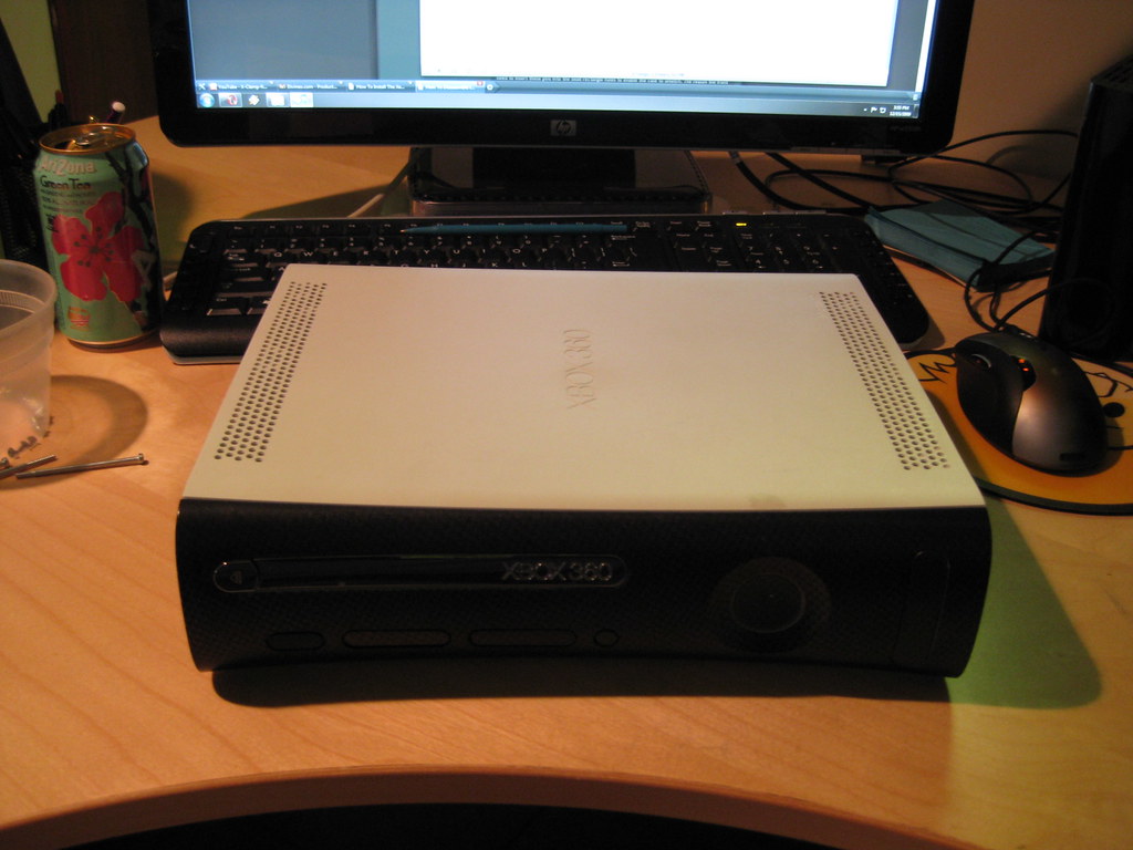 RROD XBox360 | My 3 year old Xbox360. Finally got hit with t… | Flickr