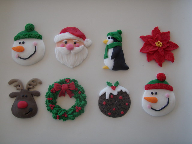Mossy's masterpiece - Christmas cupcake toppers