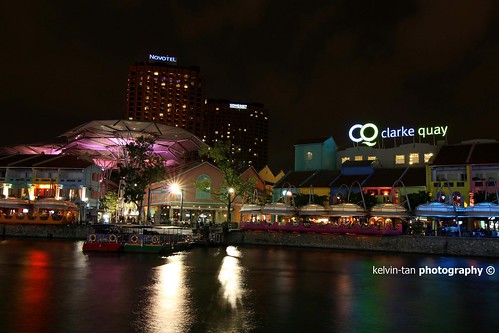 Clarke Quay Singapore by kelvinartz photography