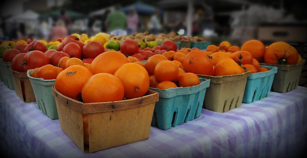 Vine Ripe Market Vine-ripened... | Canton Farmer's Market Photography MeetUp … | Flickr