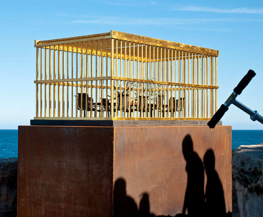 Sculptures By The Sea 2009 Gilded Cage