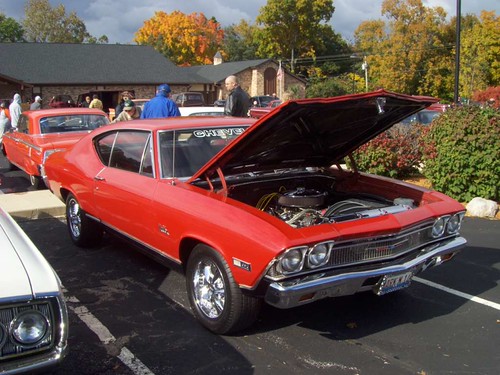 1968 Chevrolet Chevelle Malibu(2) by cjp02, Seen on display at the second annual Sunset Funeral Homes Car Show, in Danville, Illinois, on Octobe