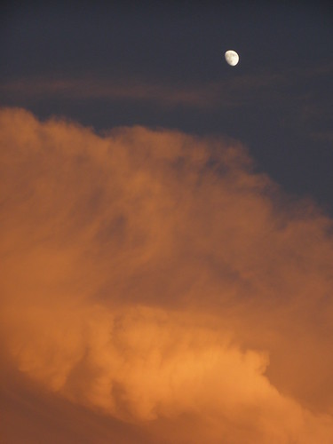 sunset sky moon storm clouds florida melbourne olympus thunderstorm floridatech sp500uz floridathunderstorms astrogayzer