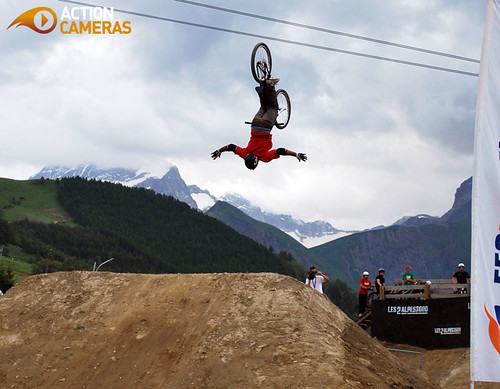 Dirt Contest, Backflip no Hands | by Action Cameras FR