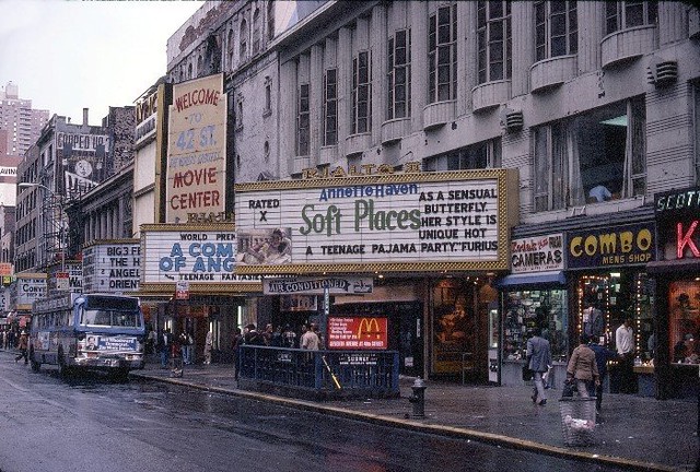 TIMES SQUARE 1978 42nd St Marquees VINTAGE NEW YORK CITY