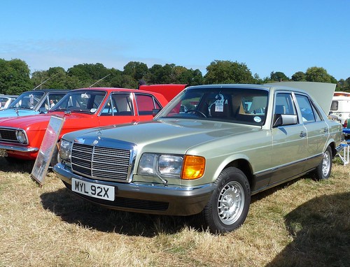 Mercedes Benz 380SE S class W126 1982 | At Hellingly ...