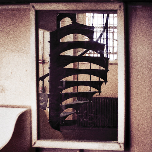 spiral stairs on alcatraz by SnaPsi Сталкер