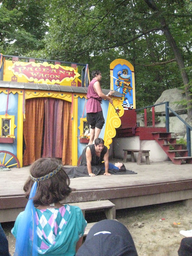 Sharpe's Juggling Genius Turns Line Break into Circus Spectacle