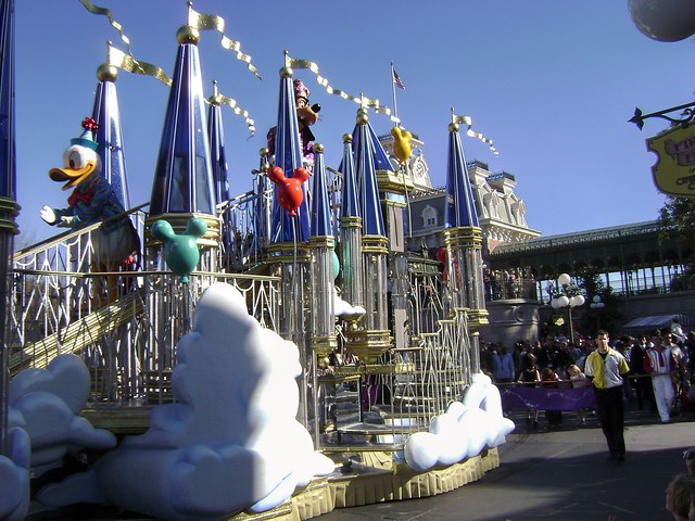 Desfile/Parade, Main Street U.S.A., Magic Kingdom, Walt Disney World '09 - www.meEncantaViajar.com
