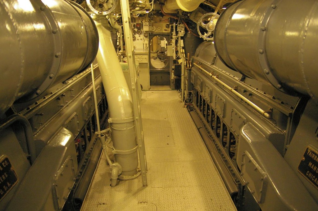 Service Tank Engine Room After engine room - looking forward | T. Hoog | Flickr
