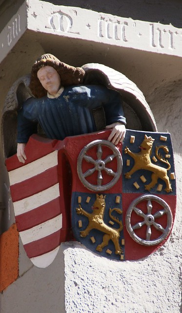Amorbach, Engel mit dem Wappen des Mainzer Erzbischofs Adolf II. von Nassau (Angel with the coat-of-arms of the Mainz Archbishop Adolph II. of Nassau)