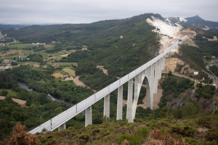 Viaducto sobre el río Ulla | by Ministerio de Transportes, Movilidad y Agenda Urba