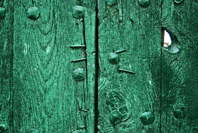 The Green Door /  La Puerta Verde.-