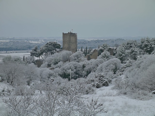 Snowy view towards the chateau of Sommières