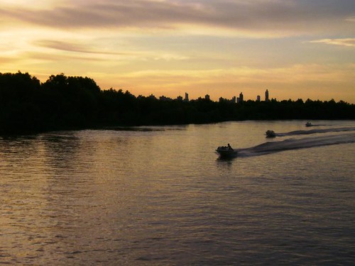 sunset water paraná argentina río river contraluz atardecer boat agua ciudad rosario ocaso lacha