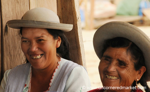 people smile women bolivia laugh tarija aes pampagalana