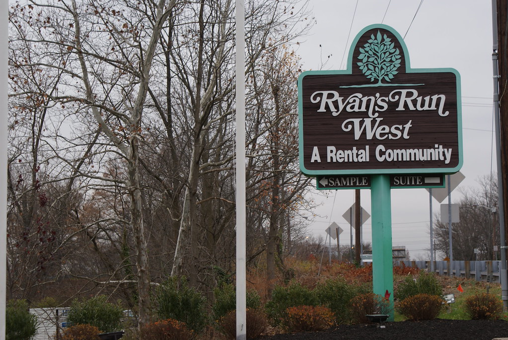Ryan Rd Mi Sign Ryan's Run West Sign Maple Shade | John Theibault | Flickr