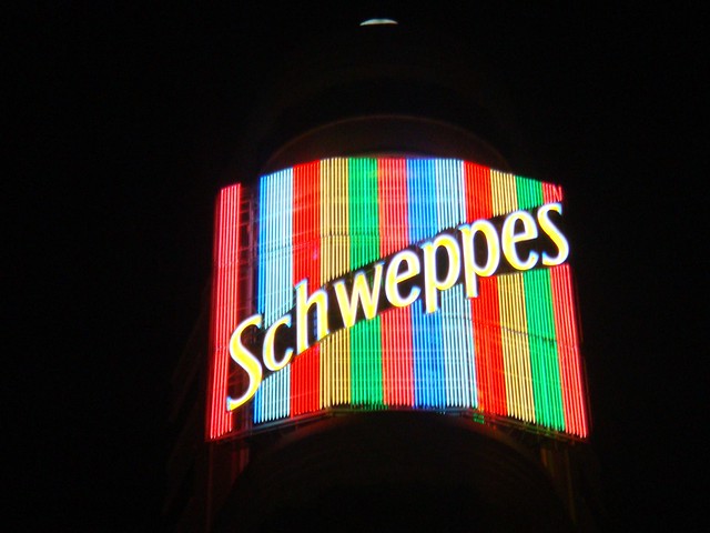 Schweppes (Gran Vía 41)