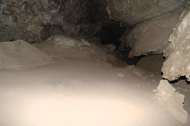 coronodo-national-monument-cave-interior-dsc00612