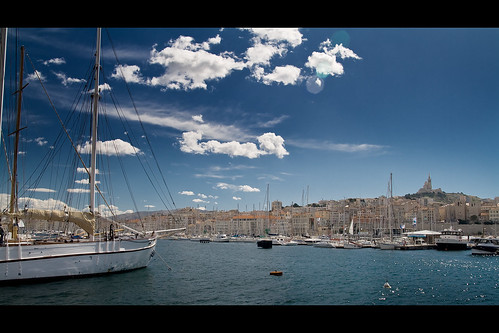 Marseille harbour by mcveja