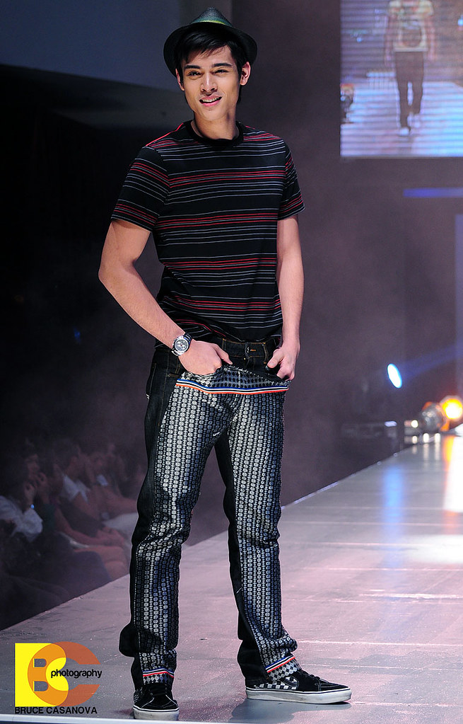 Philippine Fashion Week Spring SUmmer 2010 | Philippine Fash… | Flickr