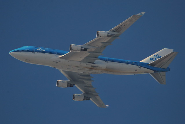 KLM Boeing 747 (PH-BFV) from Beijing China approaching Schiphol