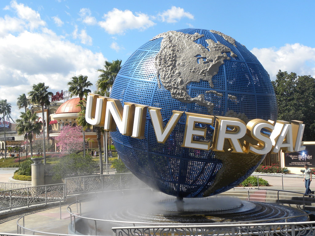 Universal Studios Globe in Orlando, FL | D'juan James Powell | Flickr