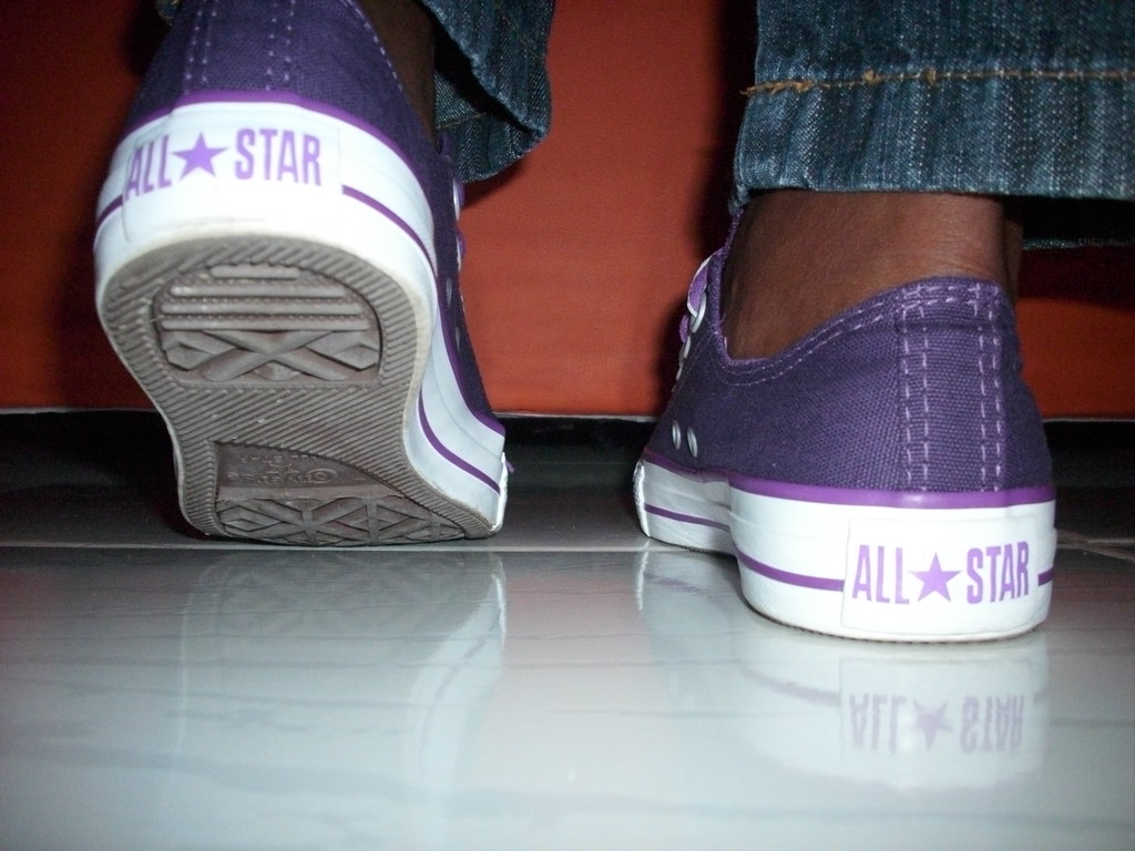 Converse All Star Roxo 06 | Arlene Morena | Flickr