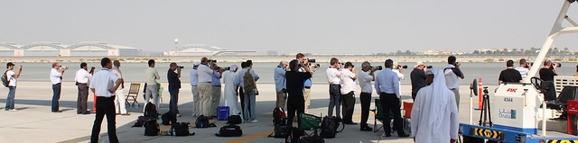 Planespotters at the Dubai Air Show 09