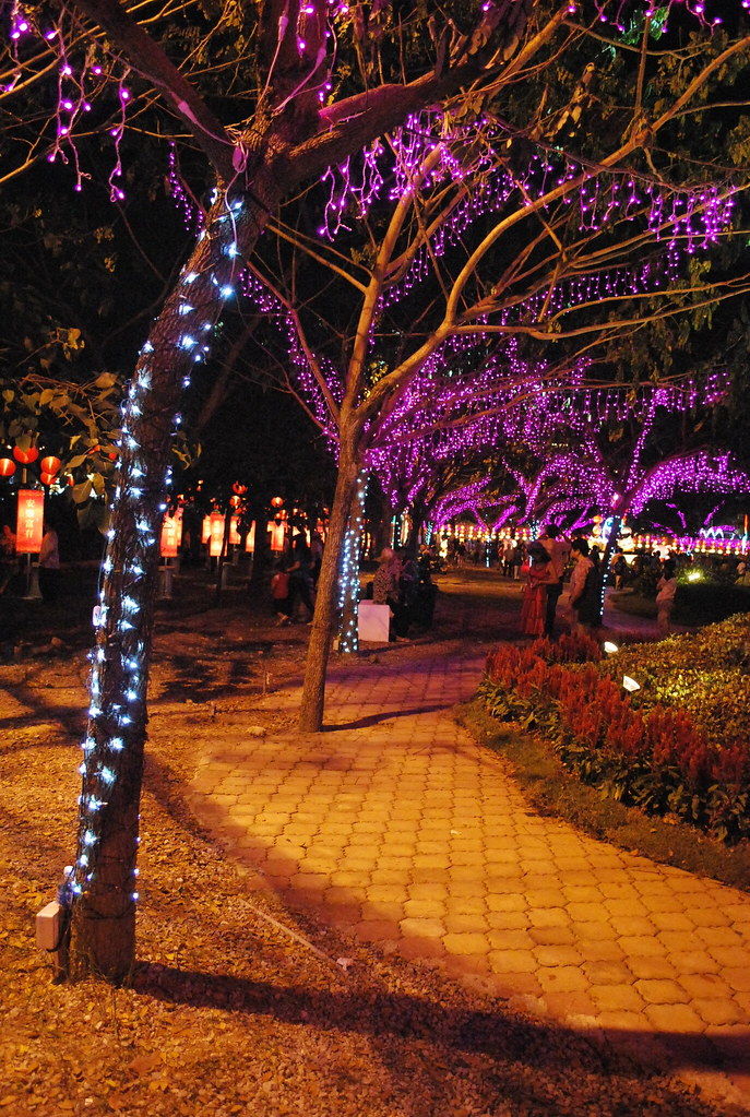 东禅寺灯会 Dong Zen Temple Lanterns, Jenjarom | 庆祝华人新年。/ Celebrat… | Flickr
