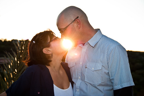 sunset portrait austin glasses kissing couple texas flash strobist