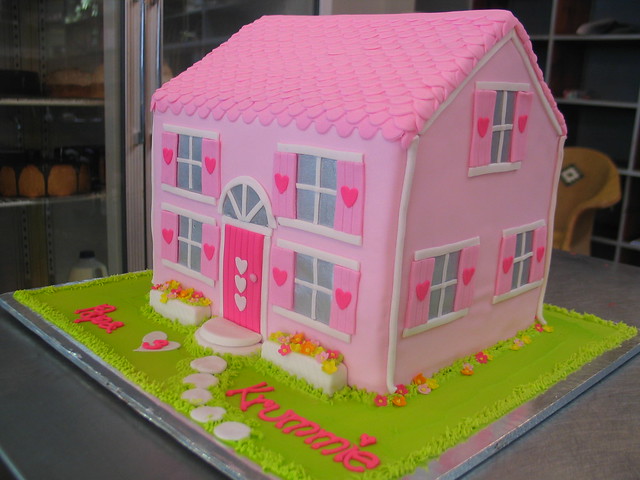 Doll's house cake soft & hot pink