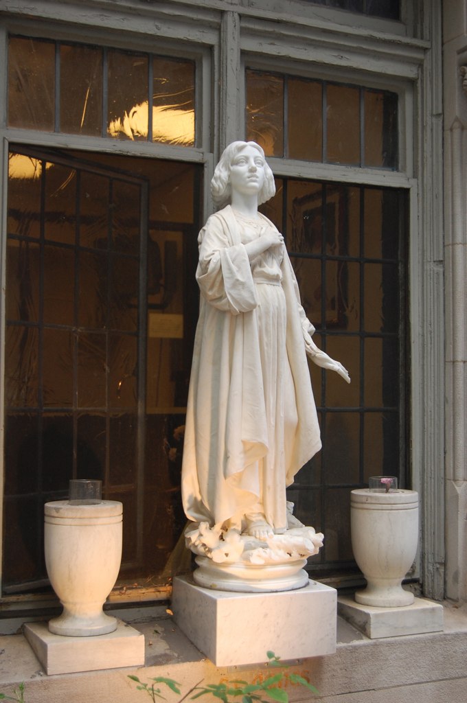 Womens Statue