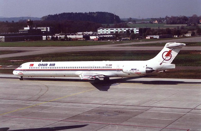 ONUR AIR MD-83 TC-ONR(cn2187)