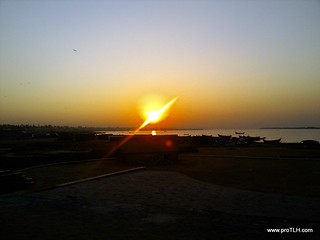 India Republic day sunrise @ fort, tangasseri kollam