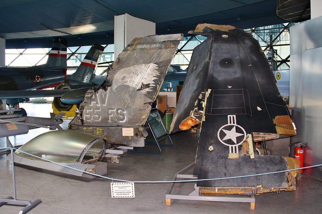 88-550 and 82-806 USAF wreckage at Belgrade Aeronautical M… | Flickr