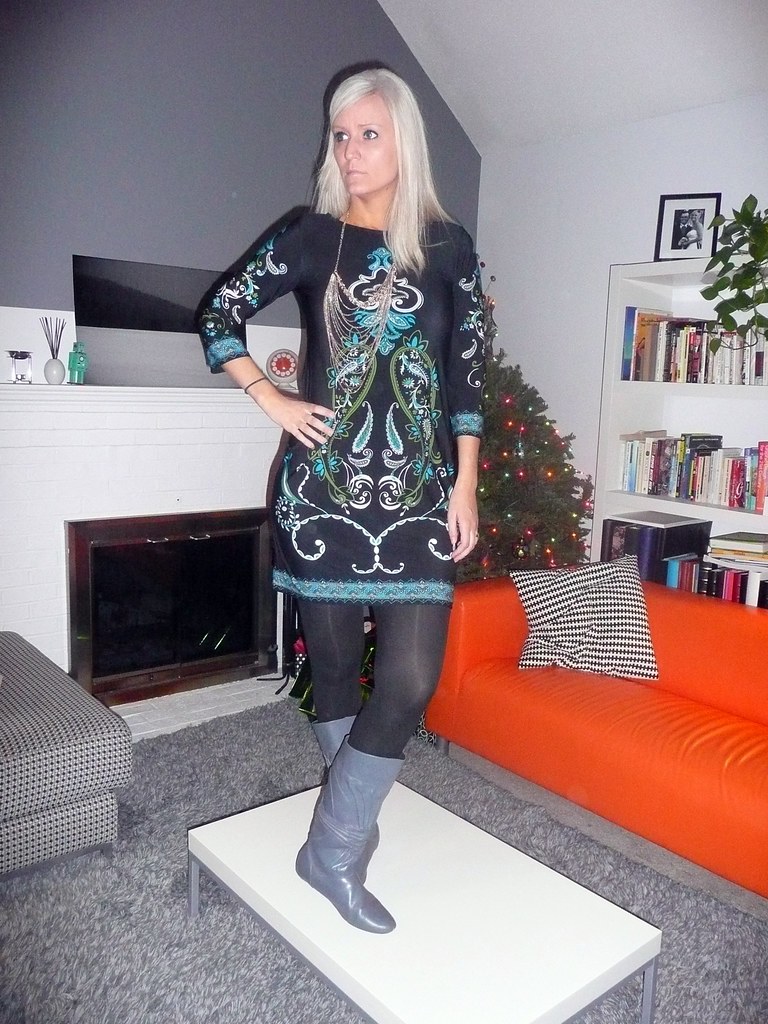 dark blue paisley dress gold/silver chains black tights grey boots - a ...