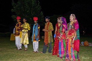 Meena tribe performers take a bow - Dera Lake | These perfor… | Flickr
