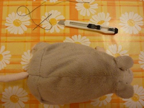 Electrified rat | by oluc