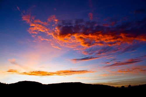 Sunset by Marceau Rouvre - Photographie & Graphisme, Magnifique couché de soleil sur Pradines.
<b>Canon EOS Digital Rebel XS
Lens EF S 18-55 1:3,5-5,6 I
