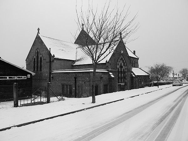 London When it Snows - Church of the Ascension - Plumstead Common