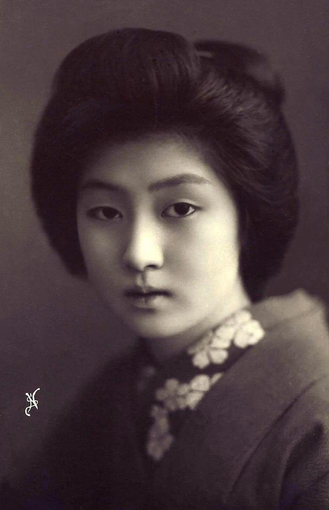 The Geisha HAMAYUU -- A Meiji-era Beauty from OLD JAPAN (1… | Flickr