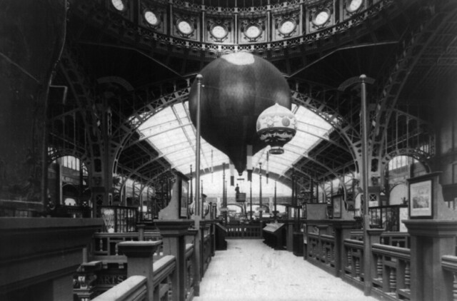 Two balloons at the Exposition Universelle, Paris, 1889