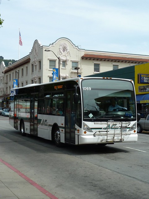 AC Transit 1069