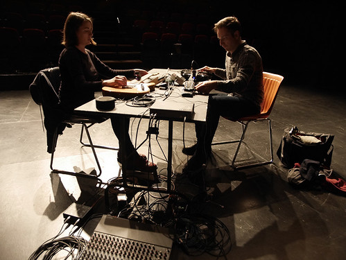 Alvin Lucier - Criss-Cross | by send + receive