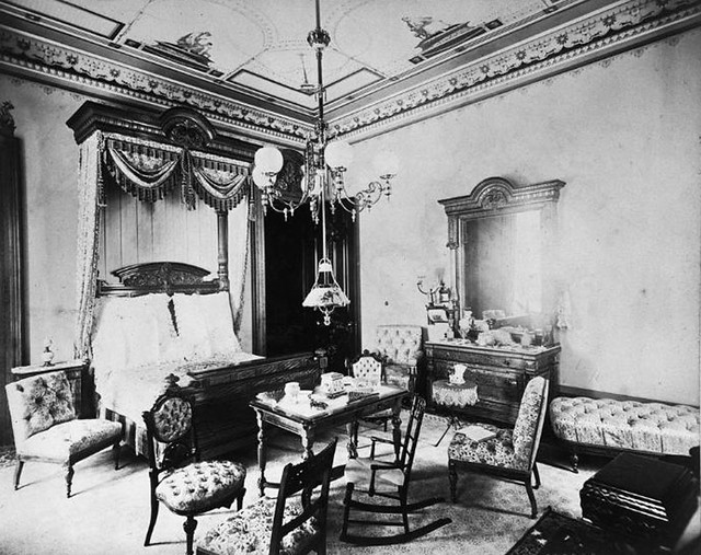 Linden Towers bedroom 1880's