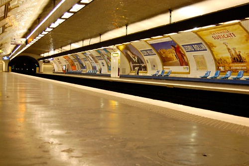 Ledru Rollin metro station