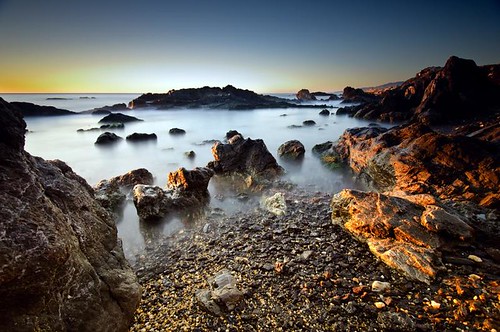 sunlight seascape beach water marina sunrise landscape gold agua rocks playa paisaje amanecer almeria nd400 ndx400