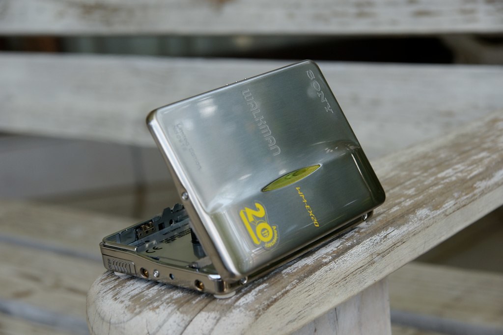 Sony WM-EX20 | Sony WM-EX20 Walkman, 20th Anniversary editio… | Flickr
